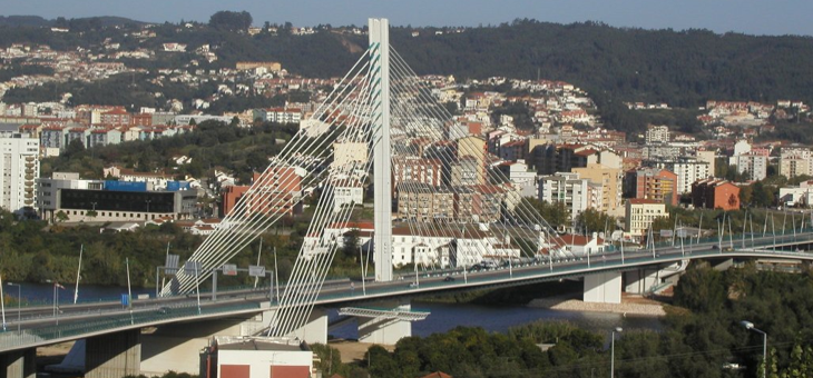 Rainha Santa Isabel Bridge